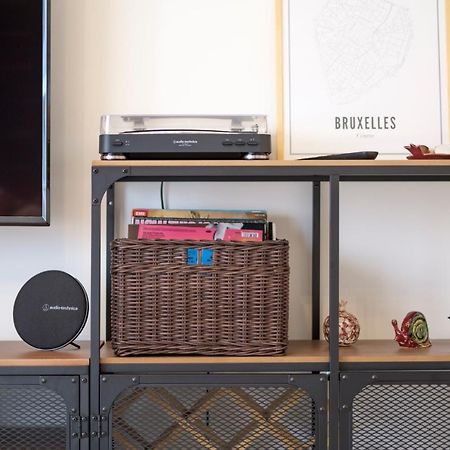 Mini Loft With Terrace Apartment Brussel Bagian luar foto