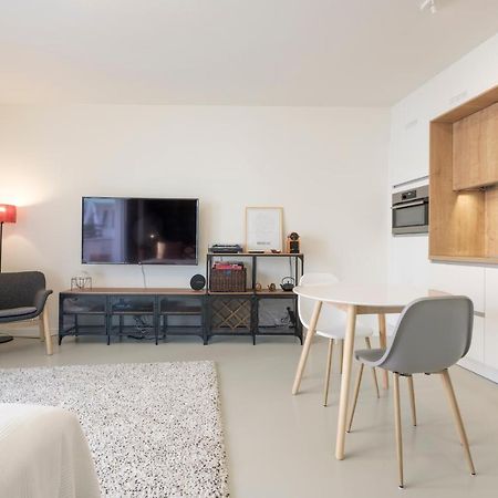 Mini Loft With Terrace Apartment Brussel Bagian luar foto